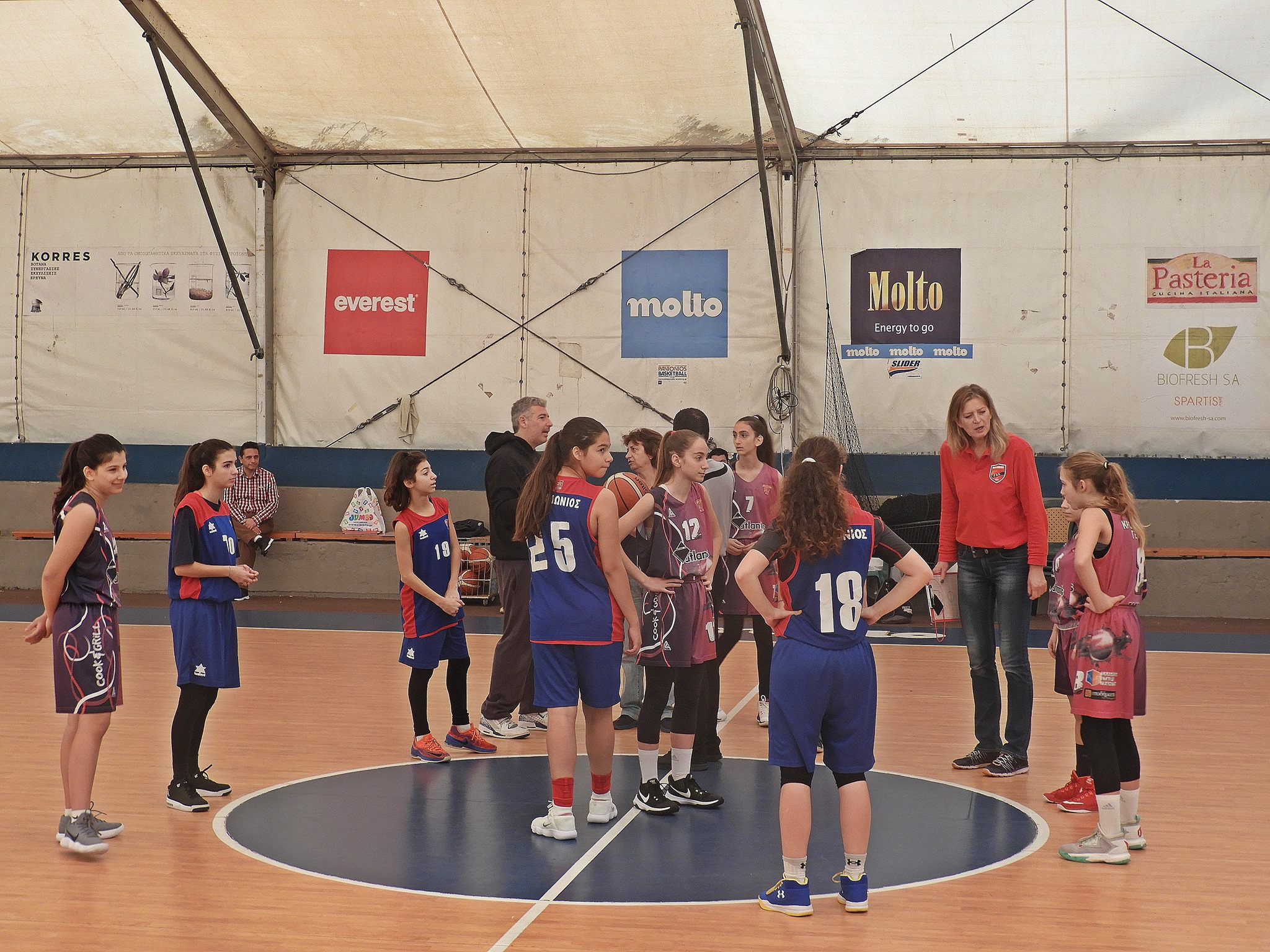 Με το δεξί ξεκίνησαν οι κορασίδες μας στο τουρνουά υποδομών, επικρατώντας του Πανιωνίου.