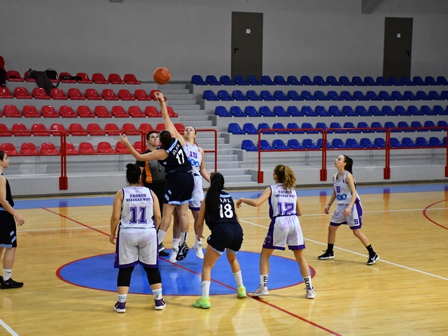 Οι γυναίκες έκαναν το 4 στα 4 επικρατώντας της Ν. Ιωνίας.
