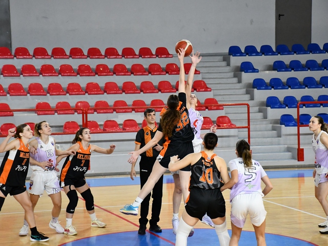 Οι γυναίκες επικράτησαν και των Μελισσίων στο Γέρακα για το 9 στα 9.